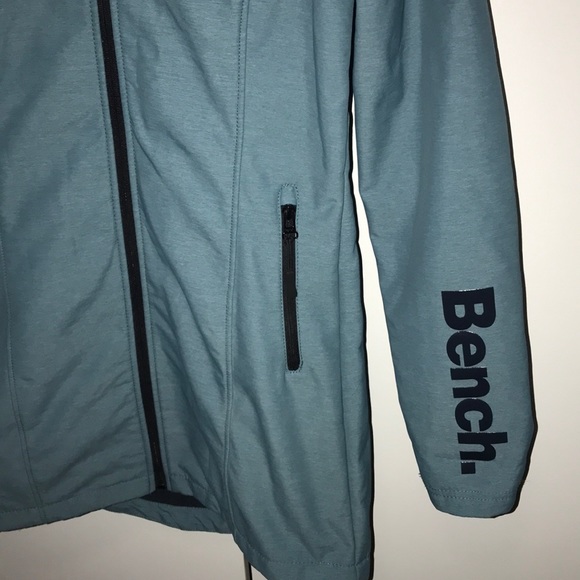 Bench Jacket - Picture 3 of 4